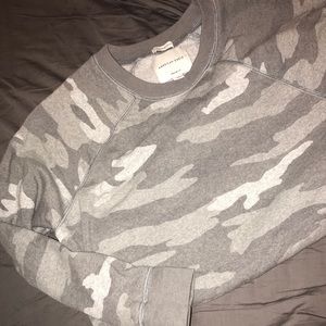 American Eagle Camo Crewneck
